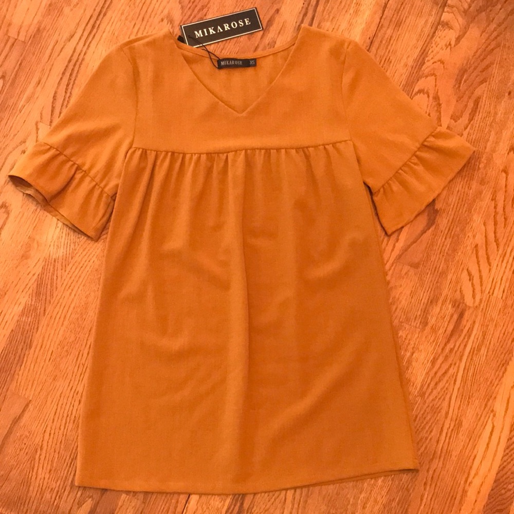Short Sleeved Empire Cut Top